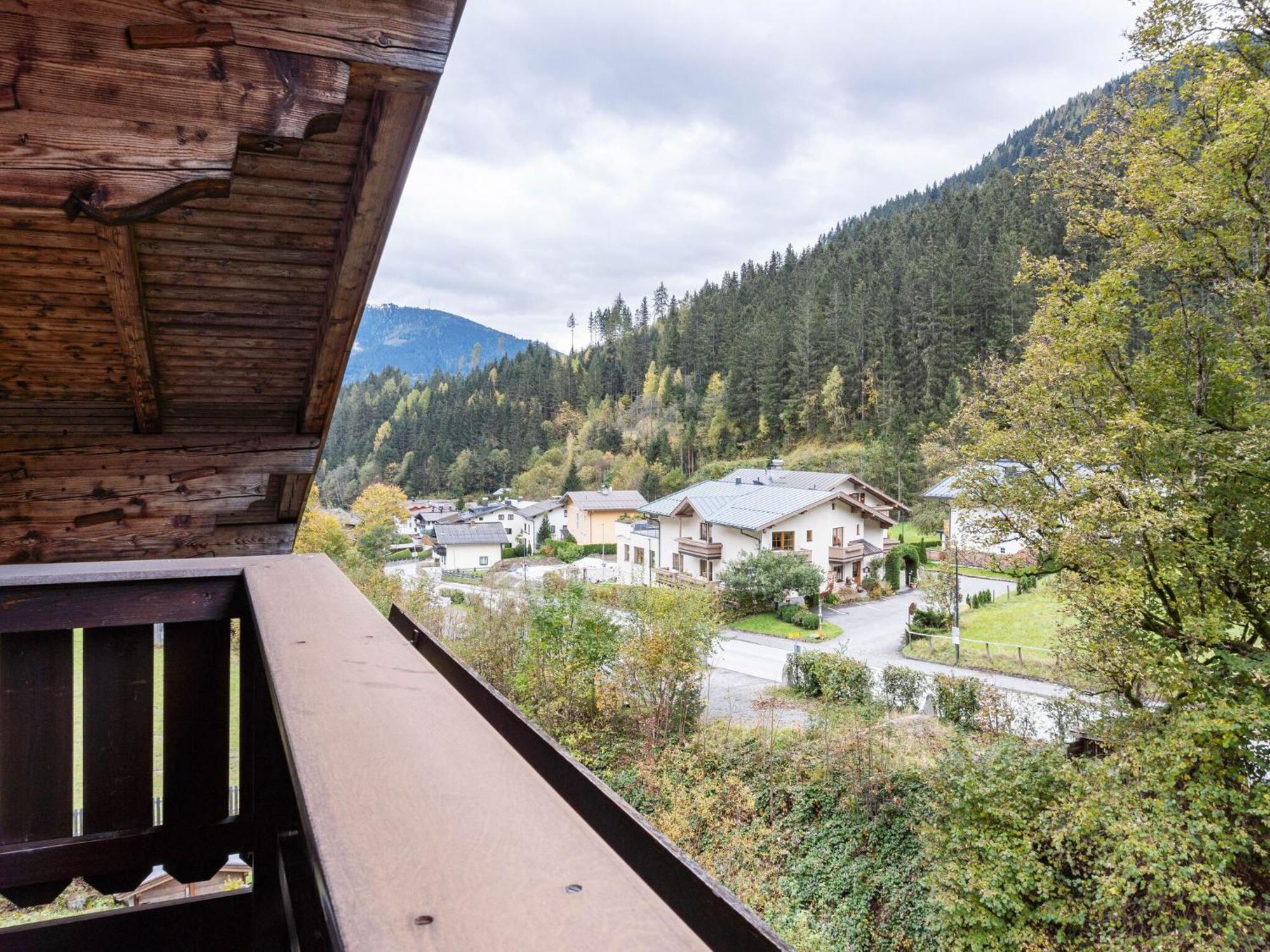 Beautiful Apartment In Zell Am See Near Ski Area Dış mekan fotoğraf